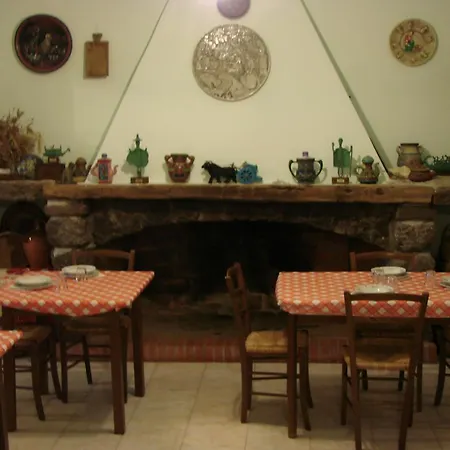 Alloggio per agriturismo Su Tiresi