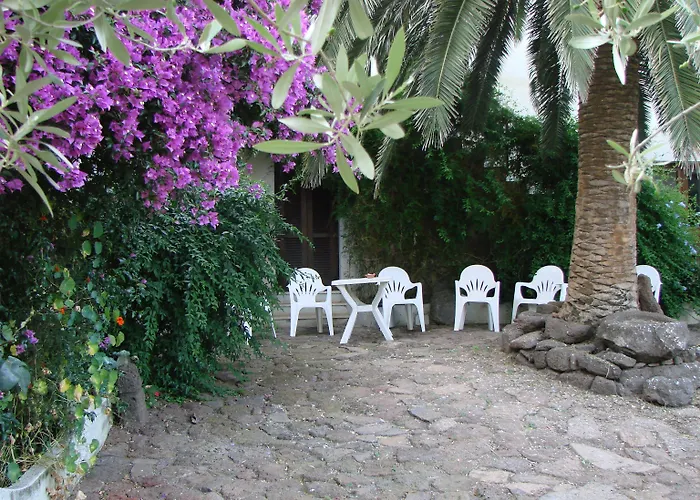 Su Tiresi Gospodarstwo agroturystyczne Cala Gonone