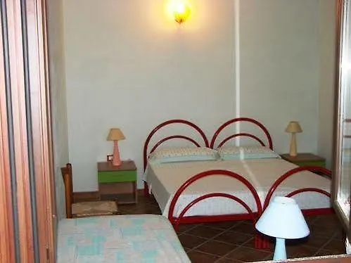 Su Tiresi Gospodarstwo agroturystyczne Cala Gonone